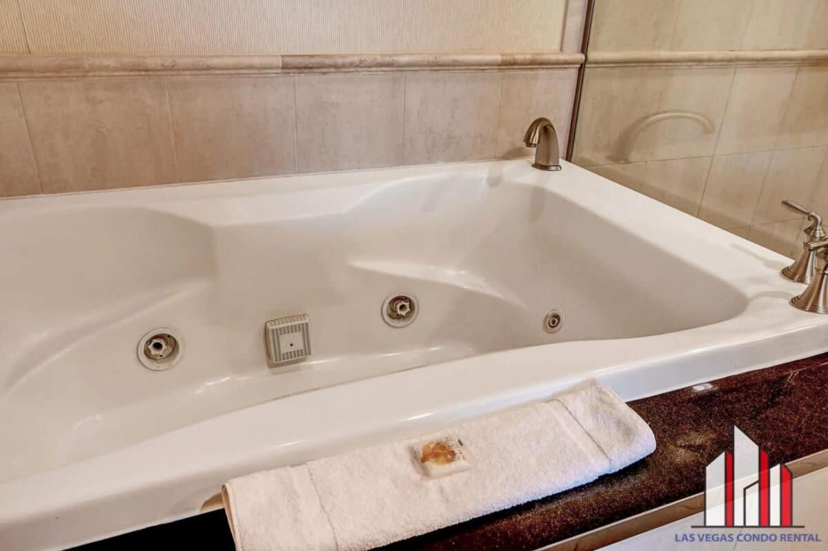 Mgm Signature-11-704 Jacuzzi Studio ลาสเวกัส ภายนอก รูปภาพ